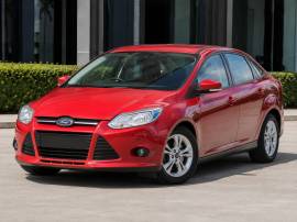 Ford Focus III 1.6 AT — Pattaya 렌터카
