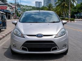 Ford Fiesta 1.6 Automatic — للإيجار في باتايا