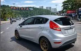 Ford Fiesta 1.6 Automatic — รถเช่าในพัทยา
