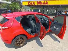 Ford Fiesta Паттайяда жалға беріледі — 1.6L