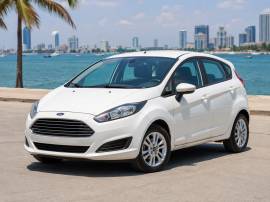 Ford Fiesta 1.6 ให้เช่าใน Pattaya 