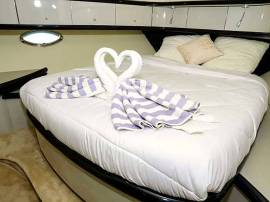 Sunseeker 64 Ethereum — yate privado para hasta 